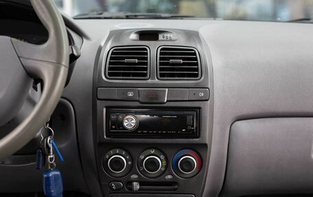 Hyundai Accent II, 2009 год, 300 000 рублей, 13 фотография