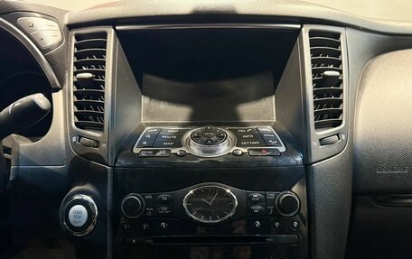 Infiniti FX II, 2011 год, 1 780 000 рублей, 19 фотография