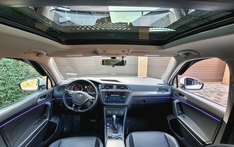 Volkswagen Tiguan II, 2017 год, 2 100 000 рублей, 17 фотография