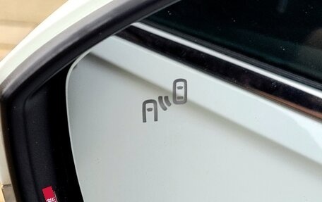 Volkswagen Tiguan II, 2017 год, 2 100 000 рублей, 29 фотография