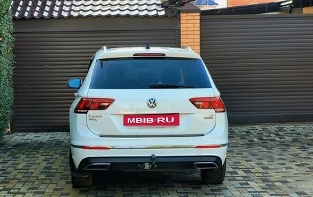 Volkswagen Tiguan II, 2017 год, 2 100 000 рублей, 25 фотография