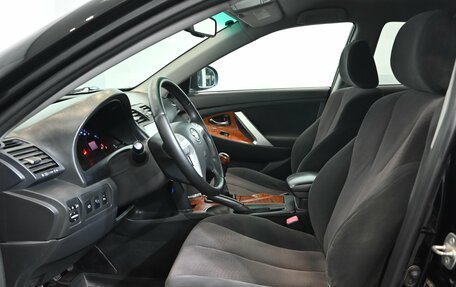 Toyota Camry, 2009 год, 1 140 000 рублей, 9 фотография