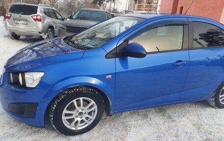 Chevrolet Aveo III, 2012 год, 650 000 рублей, 3 фотография