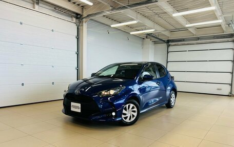 Toyota Yaris, 2021 год, 1 099 000 рублей, 1 фотография
