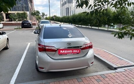Toyota Corolla, 2018 год, 1 800 000 рублей, 2 фотография