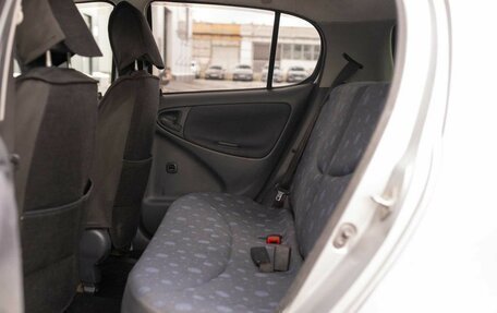 Toyota Vitz, 2002 год, 325 000 рублей, 16 фотография