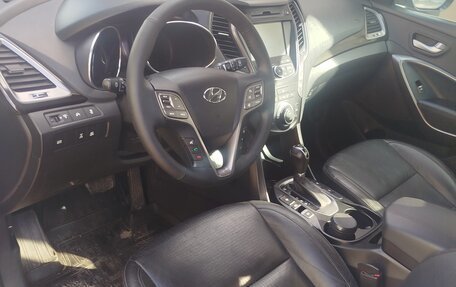 Hyundai Santa Fe III рестайлинг, 2013 год, 1 550 000 рублей, 4 фотография