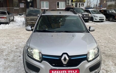 Renault Sandero II рестайлинг, 2018 год, 850 000 рублей, 1 фотография