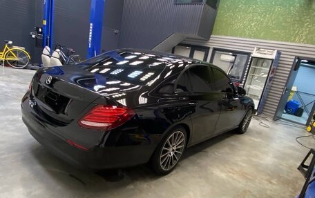 Mercedes-Benz E-Класс, 2016 год, 2 050 000 рублей, 3 фотография