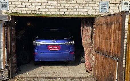 Toyota Wish II, 2012 год, 1 050 000 рублей, 10 фотография