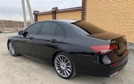 Mercedes-Benz E-Класс, 2020 год, 5 200 000 рублей, 9 фотография