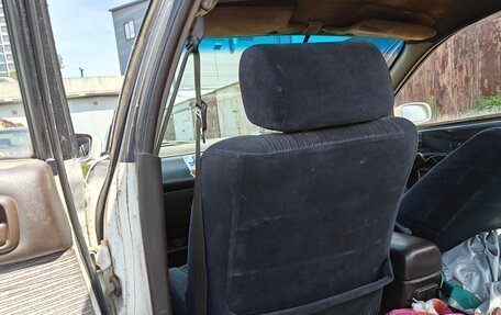 Toyota Carina, 1993 год, 87 000 рублей, 9 фотография