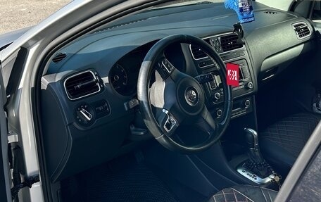 Volkswagen Polo VI (EU Market), 2012 год, 700 000 рублей, 11 фотография