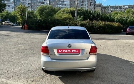 Volkswagen Polo VI (EU Market), 2012 год, 700 000 рублей, 4 фотография