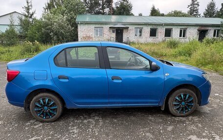 Renault Logan II, 2014 год, 550 000 рублей, 3 фотография