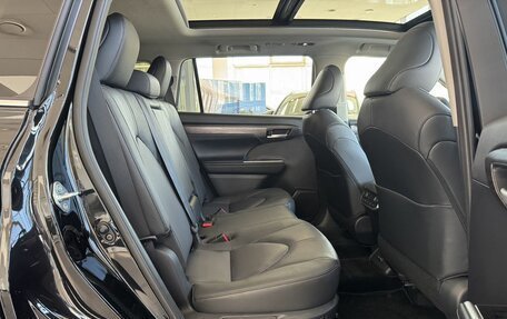 Toyota Highlander, 2026 год, 5 700 000 рублей, 17 фотография