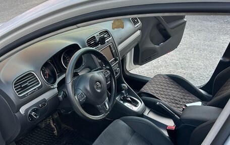 Volkswagen Golf VI, 2012 год, 900 000 рублей, 22 фотография