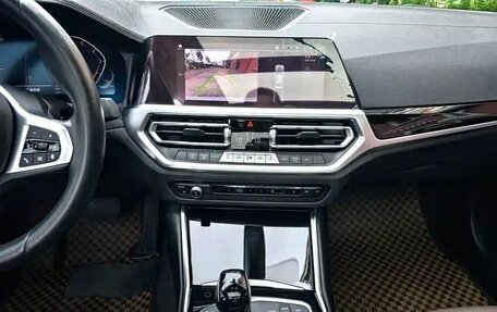 BMW 3 серия, 2022 год, 2 900 000 рублей, 12 фотография