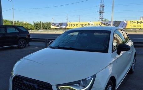 Audi A1, 2011 год, 900 000 рублей, 2 фотография