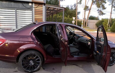 Mercedes-Benz C-Класс, 2008 год, 650 000 рублей, 8 фотография