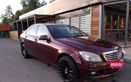 Mercedes-Benz C-Класс, 2008 год, 650 000 рублей, 3 фотография