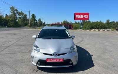 Toyota Prius, 2015 год, 1 350 000 рублей, 1 фотография