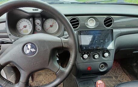 Mitsubishi Outlander III рестайлинг 3, 2005 год, 620 000 рублей, 9 фотография