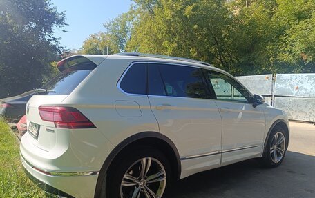 Volkswagen Tiguan II, 2020 год, 3 650 000 рублей, 5 фотография