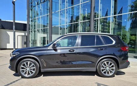 BMW X5, 2019 год, 6 190 000 рублей, 4 фотография