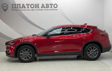 Mazda CX-4, 2023 год, 2 899 000 рублей, 7 фотография