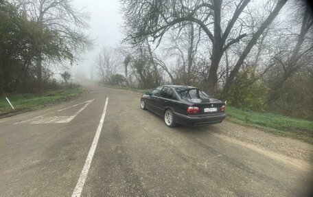 BMW 5 серия, 2001 год, 850 000 рублей, 2 фотография