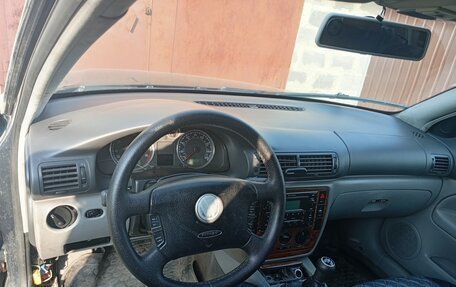 Volkswagen Passat B5+ рестайлинг, 2003 год, 280 000 рублей, 3 фотография