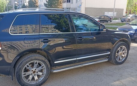 Volkswagen Touareg III, 2007 год, 1 150 000 рублей, 2 фотография