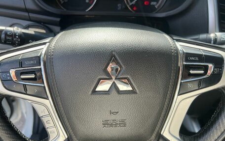 Mitsubishi L200 IV рестайлинг, 2017 год, 1 350 000 рублей, 9 фотография
