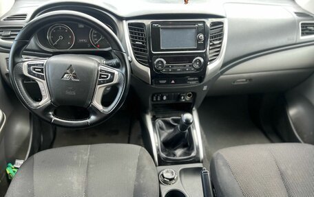 Mitsubishi L200 IV рестайлинг, 2017 год, 1 350 000 рублей, 19 фотография