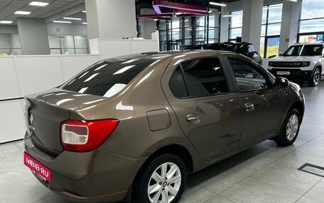 Renault Logan II, 2018 год, 800 000 рублей, 5 фотография