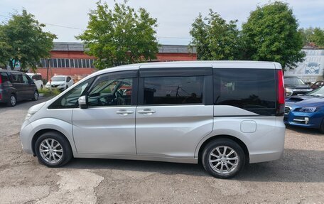 Honda Stepwgn IV, 2016 год, 1 590 000 рублей, 4 фотография