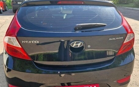 Hyundai Solaris II рестайлинг, 2012 год, 900 000 рублей, 7 фотография