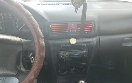 Skoda Octavia, 2005 год, 350 000 рублей, 1 фотография