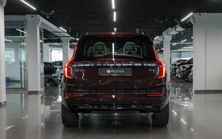 Volvo XC90 II рестайлинг, 2025 год, 9 950 000 рублей, 6 фотография