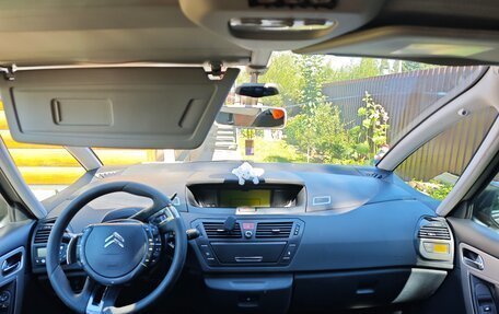 Citroen C4 Picasso II рестайлинг, 2010 год, 385 000 рублей, 5 фотография