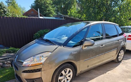 Citroen C4 Picasso II рестайлинг, 2010 год, 385 000 рублей, 2 фотография