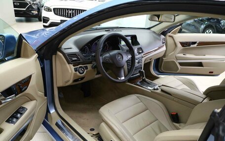 Mercedes-Benz E-Класс, 2011 год, 1 290 000 рублей, 6 фотография
