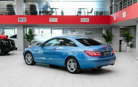 Mercedes-Benz E-Класс, 2011 год, 1 290 000 рублей, 4 фотография