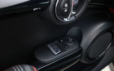 MINI Hatch, 2021 год, 2 680 000 рублей, 18 фотография