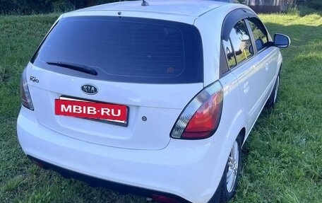 KIA Rio II, 2011 год, 700 000 рублей, 11 фотография