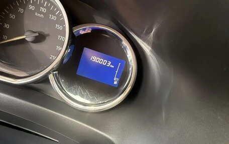 Renault Logan II, 2018 год, 610 000 рублей, 3 фотография