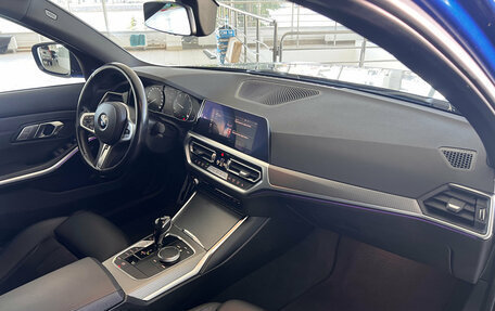 BMW 3 серия, 2021 год, 3 930 000 рублей, 18 фотография