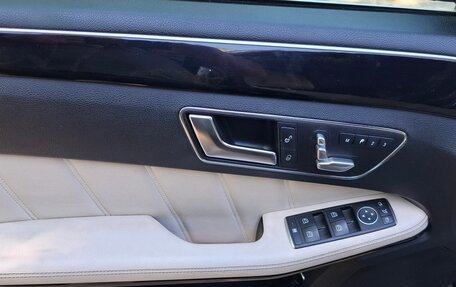 Mercedes-Benz E-Класс, 2015 год, 2 100 000 рублей, 28 фотография