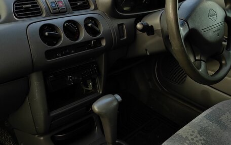 Nissan March II, 2000 год, 160 000 рублей, 2 фотография